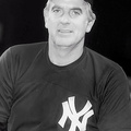 Gaylord_Perry_(1980_Yankees)_4.jpgCres.jpg